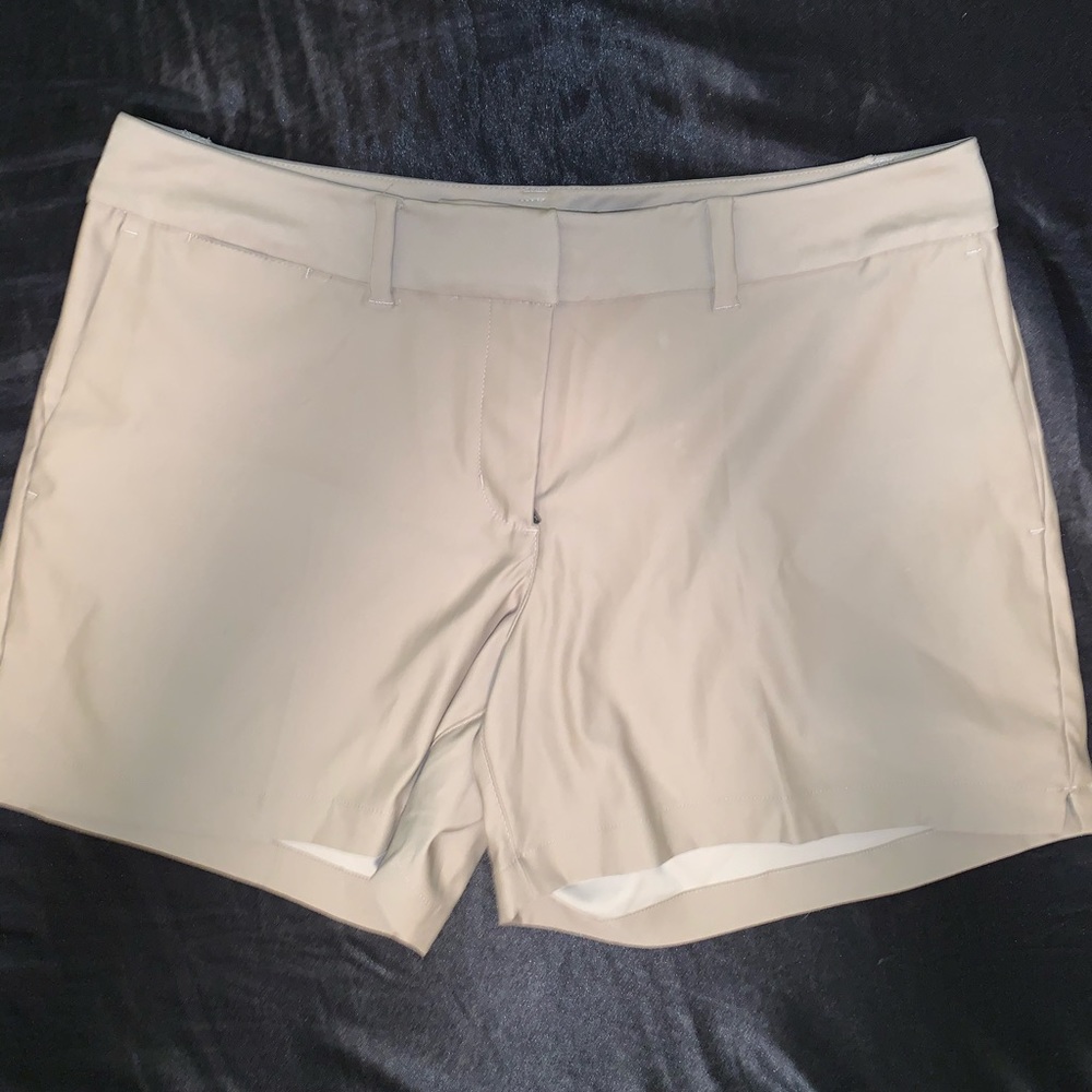 Nike golf shorts